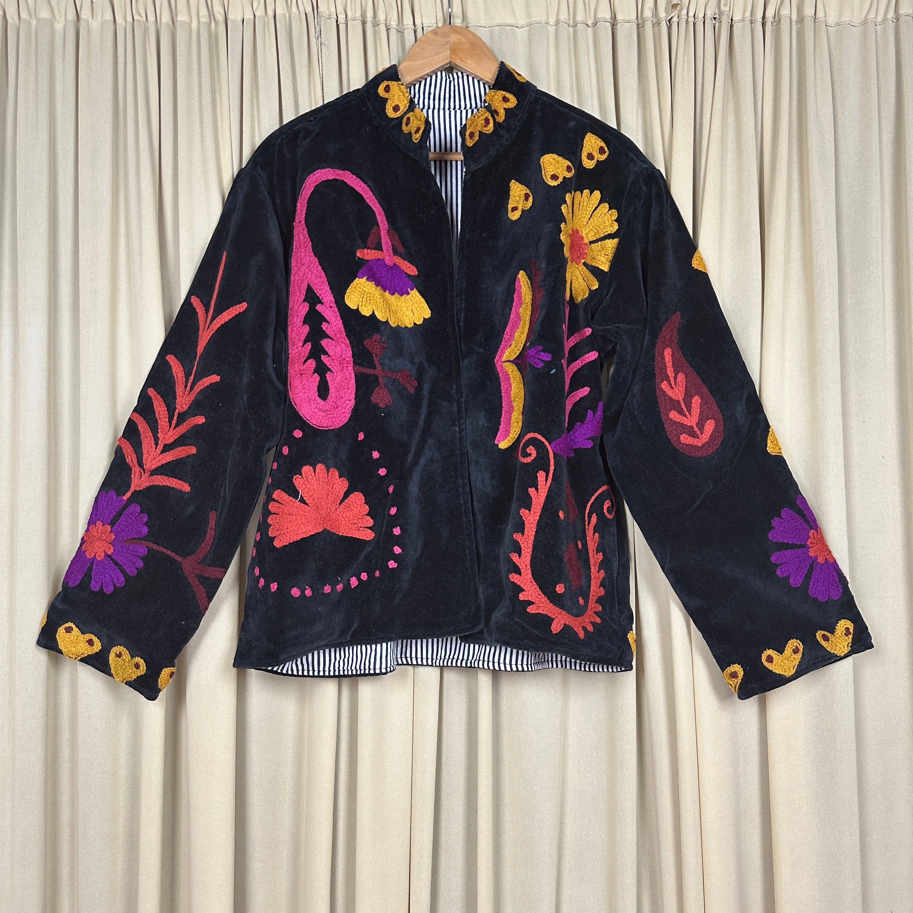 Boho Hand Embroidered Velvet Suzani Jacket, Black Floral Open Front Coat Winter Wear Free Size Robe Retro Chic Free Size Robe Blazer for Her