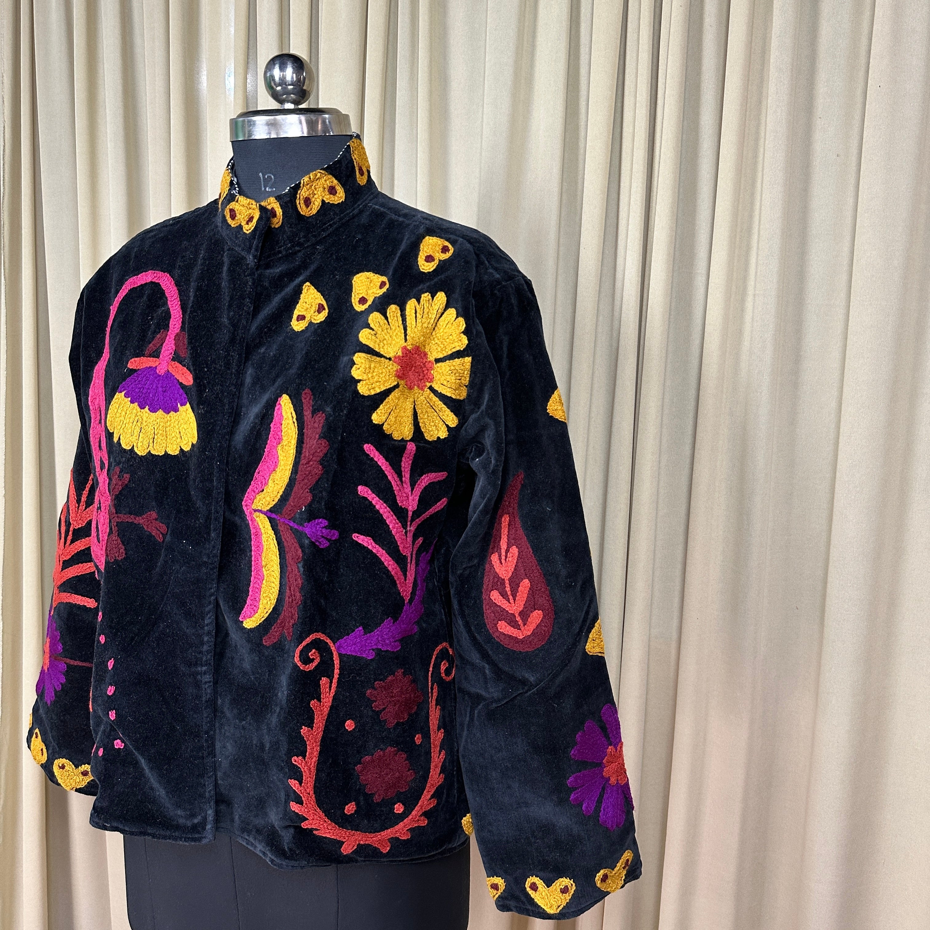Boho Hand Embroidered Velvet Suzani Jacket, Black Floral Open Front Coat Winter Wear Free Size Robe Retro Chic Free Size Robe Blazer for Her