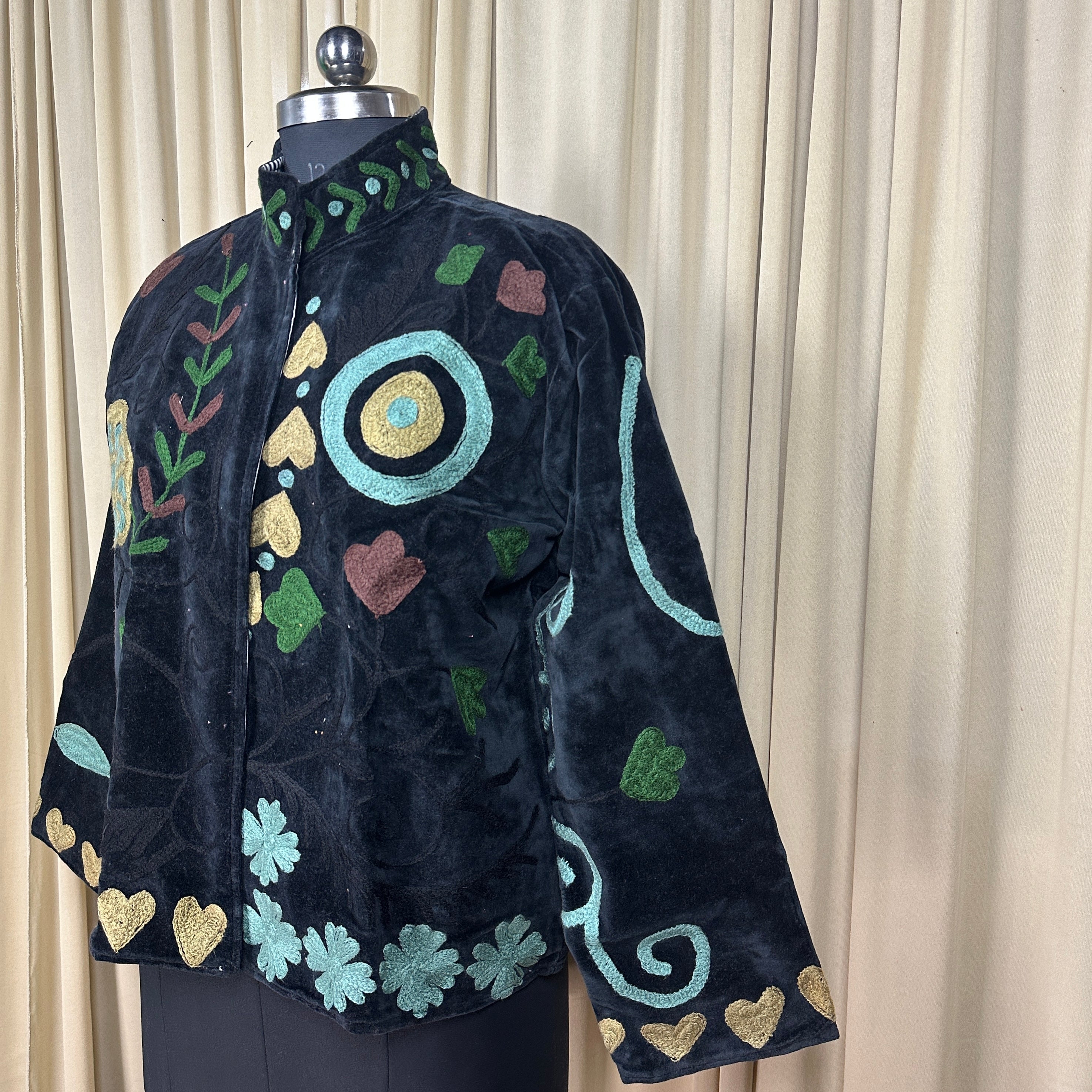 Boho Hand Embroidered Velvet Suzani Jacket, Black Floral Open Front Coat Winter Wear Free Size Robe Retro Chic Free Size Robe Blazer for Her