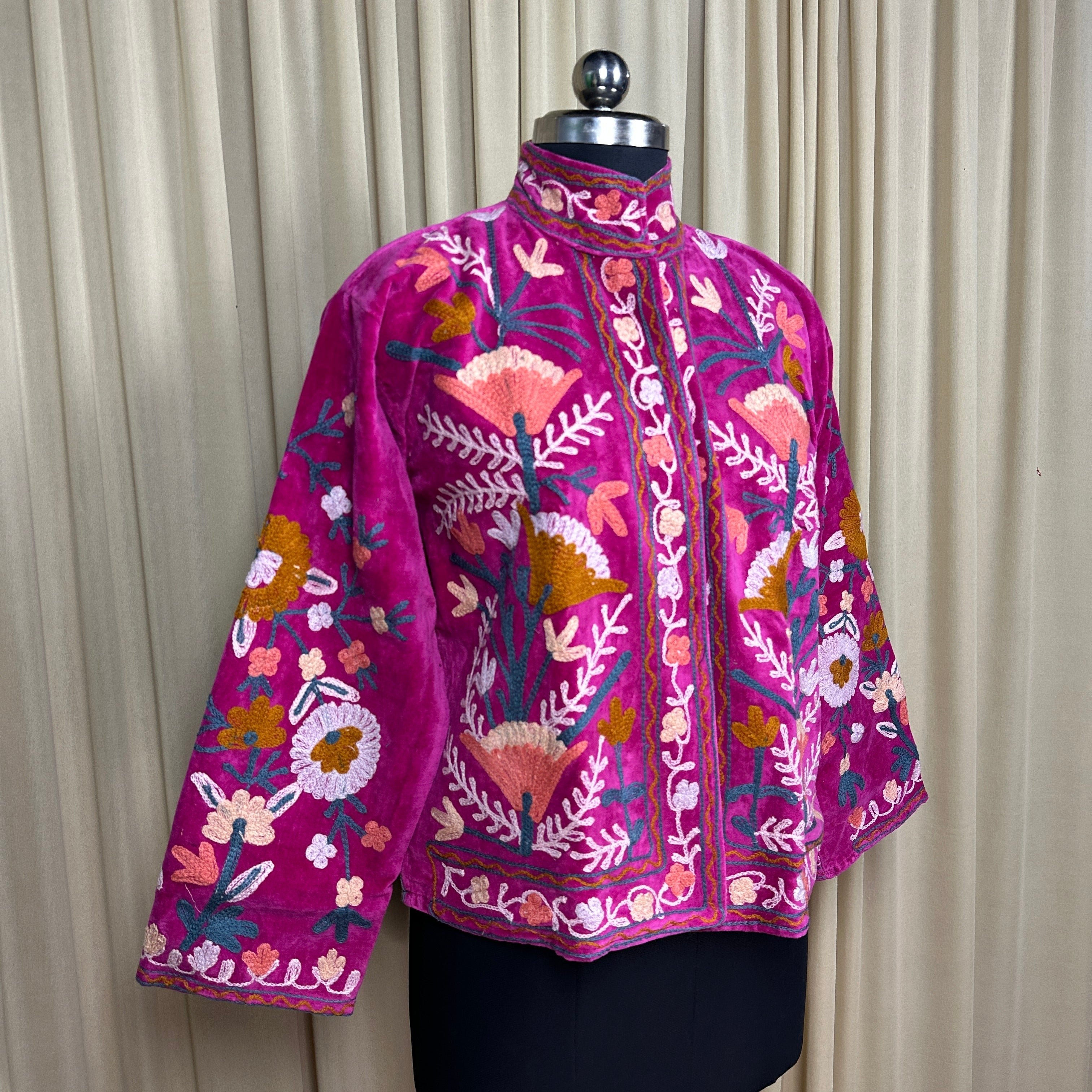 Boho Hand Embroidered Velvet Suzani Jacket, Pink Floral Open Front Coat Winter Wear Free Size Robe Retro Chic Free Size Robe Blazer for Her
