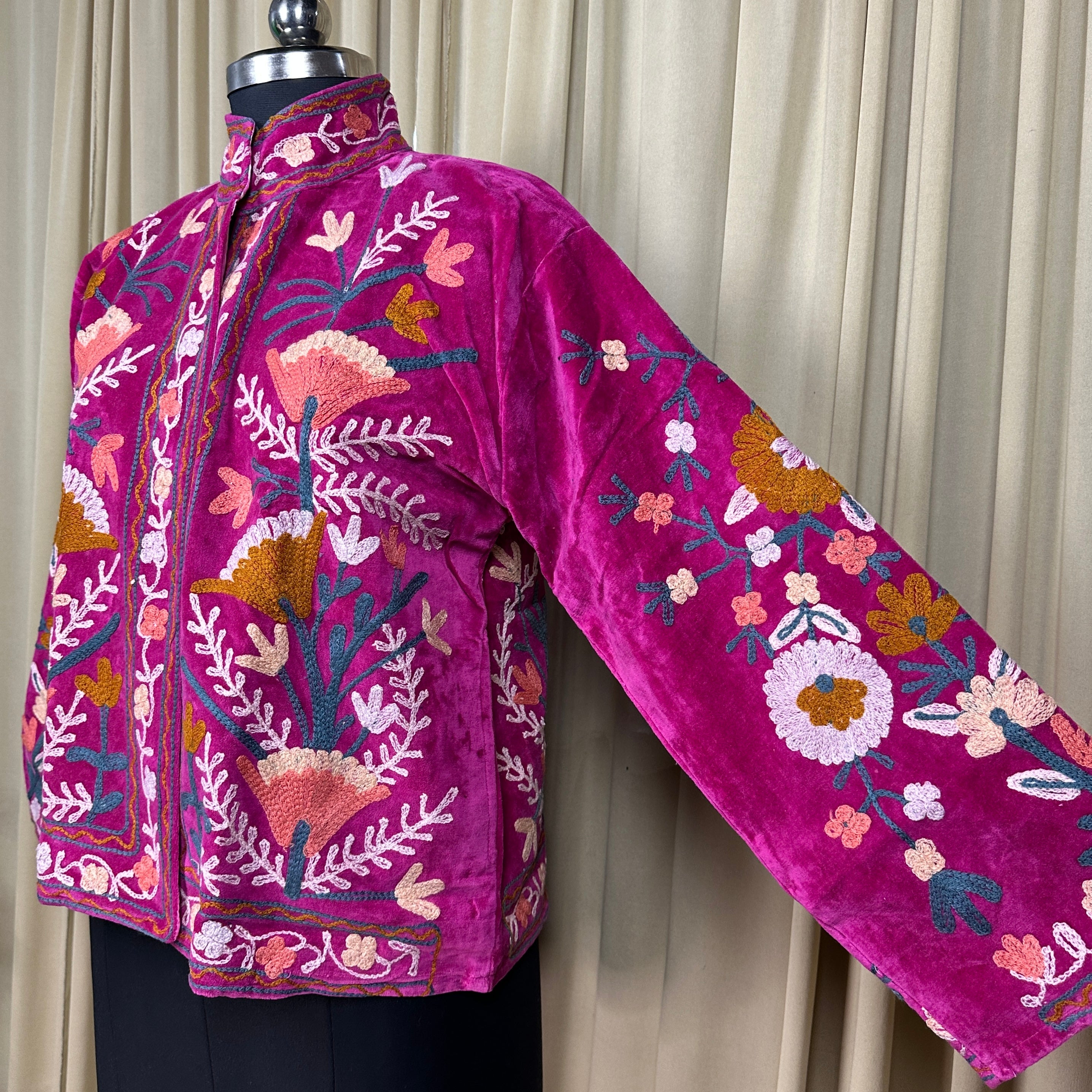 Boho Hand Embroidered Velvet Suzani Jacket, Pink Floral Open Front Coat Winter Wear Free Size Robe Retro Chic Free Size Robe Blazer for Her
