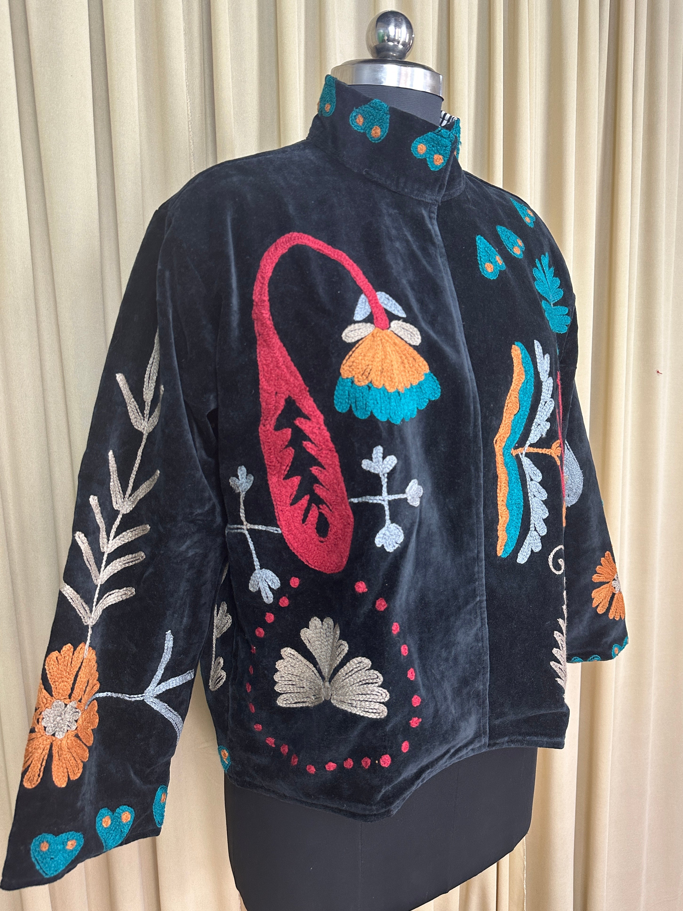 Boho Hand Embroidered Velvet Suzani Jacket, Black Floral Open Front Coat Winter Wear Free Size Robe Retro Chic Free Size Robe Blazer for Her