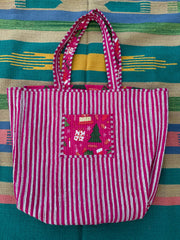 Quilted Cotton Extra Large Tote Bag, Reversible Weekender Shoulder Bag, Eco Friendly Sturdy Grocery Shopping Vibrant Pink Green Christmas Bag