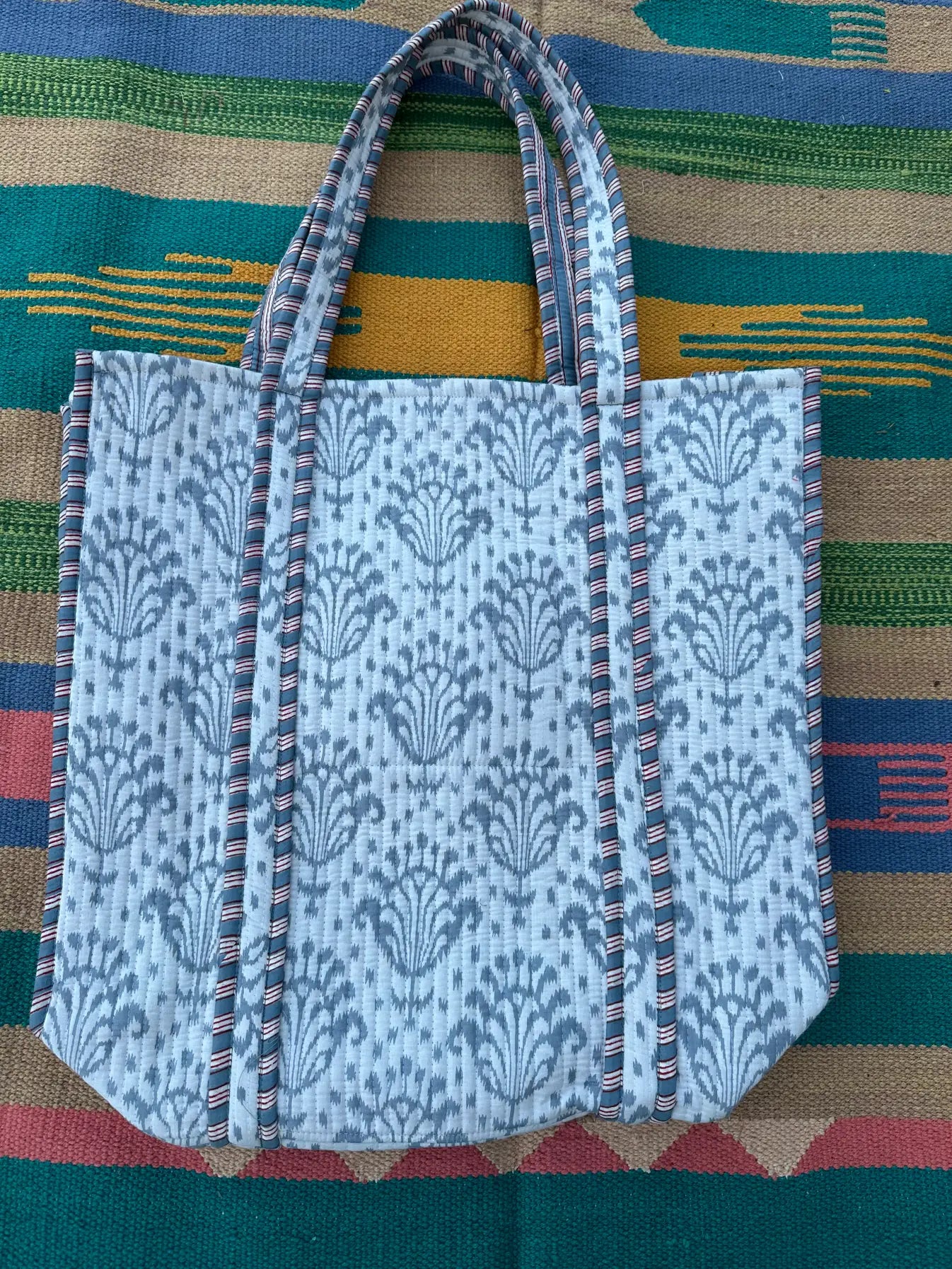 Quilted Cotton Extra Large Tote Bag, Reversible Weekender Shoulder Bag, Eco Friendly Sturdy Grocery Shopping White Gray Motif