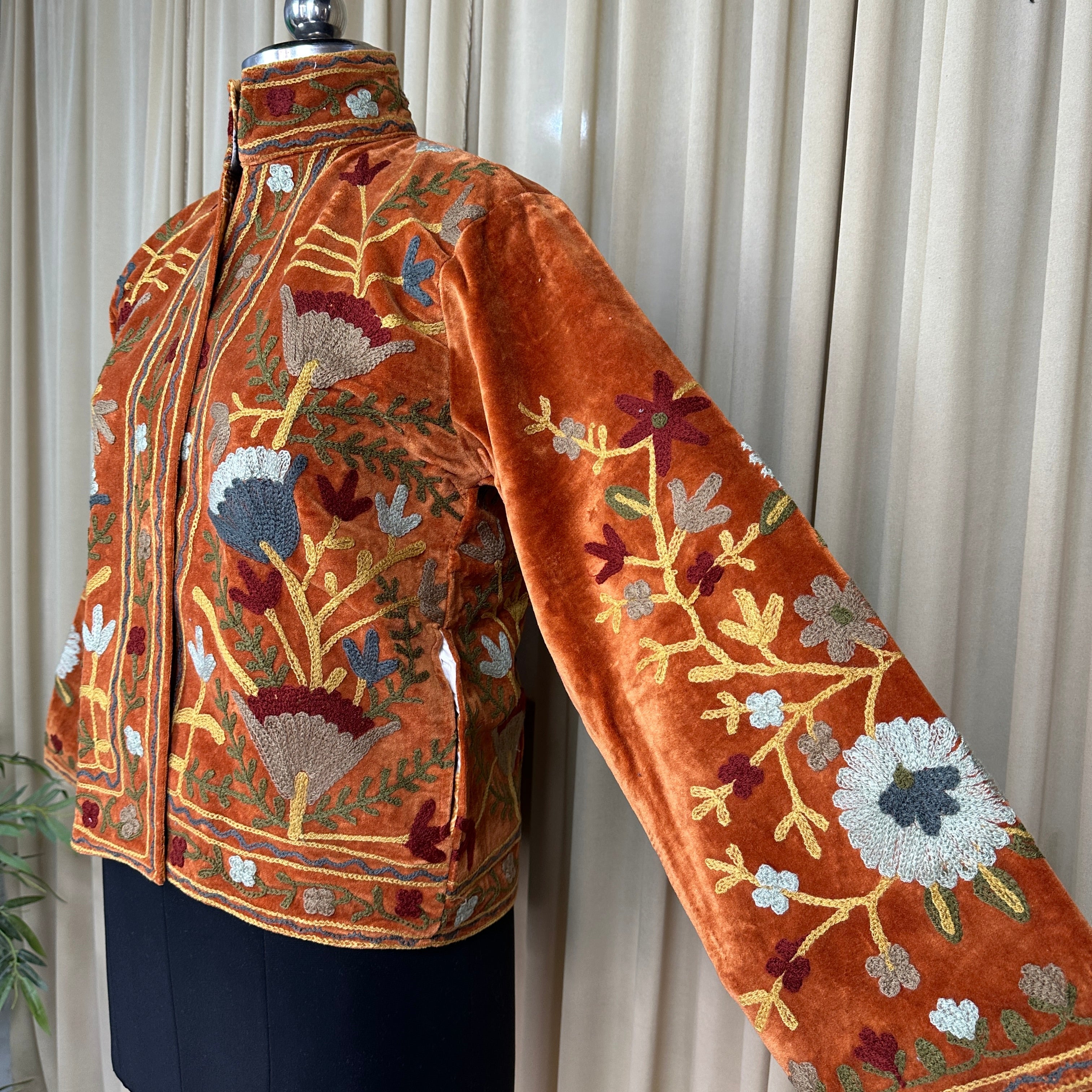 Boho Hand Embroidered Velvet Suzani Jacket, Brown Floral Open Front Coat Winter Wear Free Size Robe Retro Chic Free Size Robe Blazer for Her