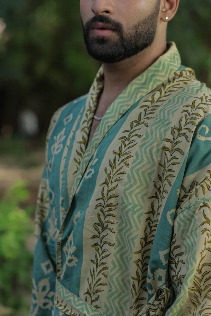 Men's Striped Cotton Kimono Robe, Long Boho Loungewear with Pockets, One Size Lightweight Breathable Spa Beach Resort Cover Up Dressing Gown