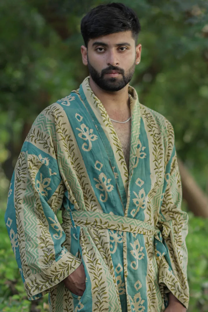 Men's Striped Cotton Kimono Robe, Long Boho Loungewear with Pockets, One Size Lightweight Breathable Spa Beach Resort Cover Up Dressing Gown