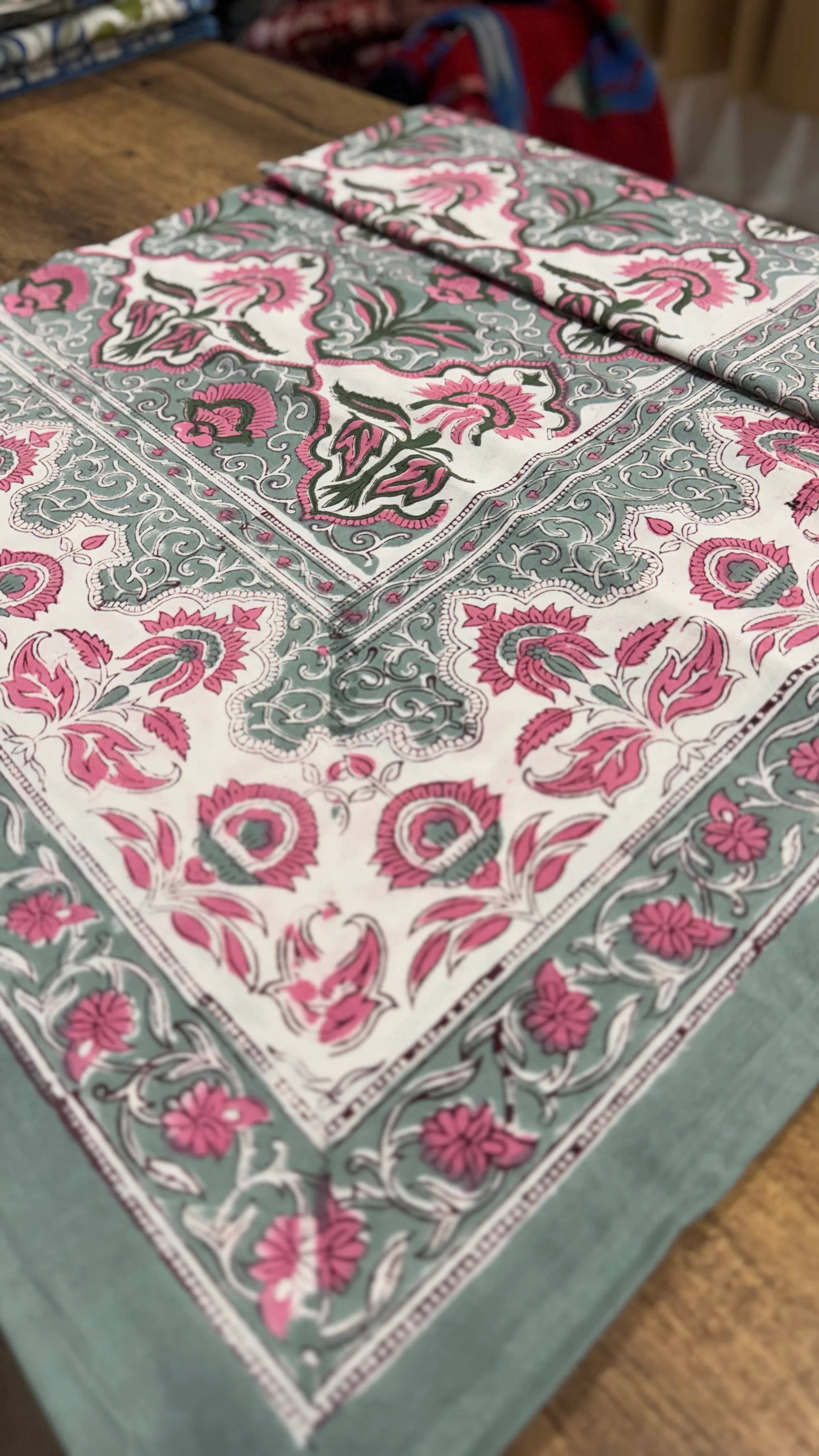 Pure Soft Cotton Bedsheet Set with Pillow Covers | Jaipuri Hand Block Floral,Queen/King Size Summer Bedspread | Boho Home Decor Luxury Gifts