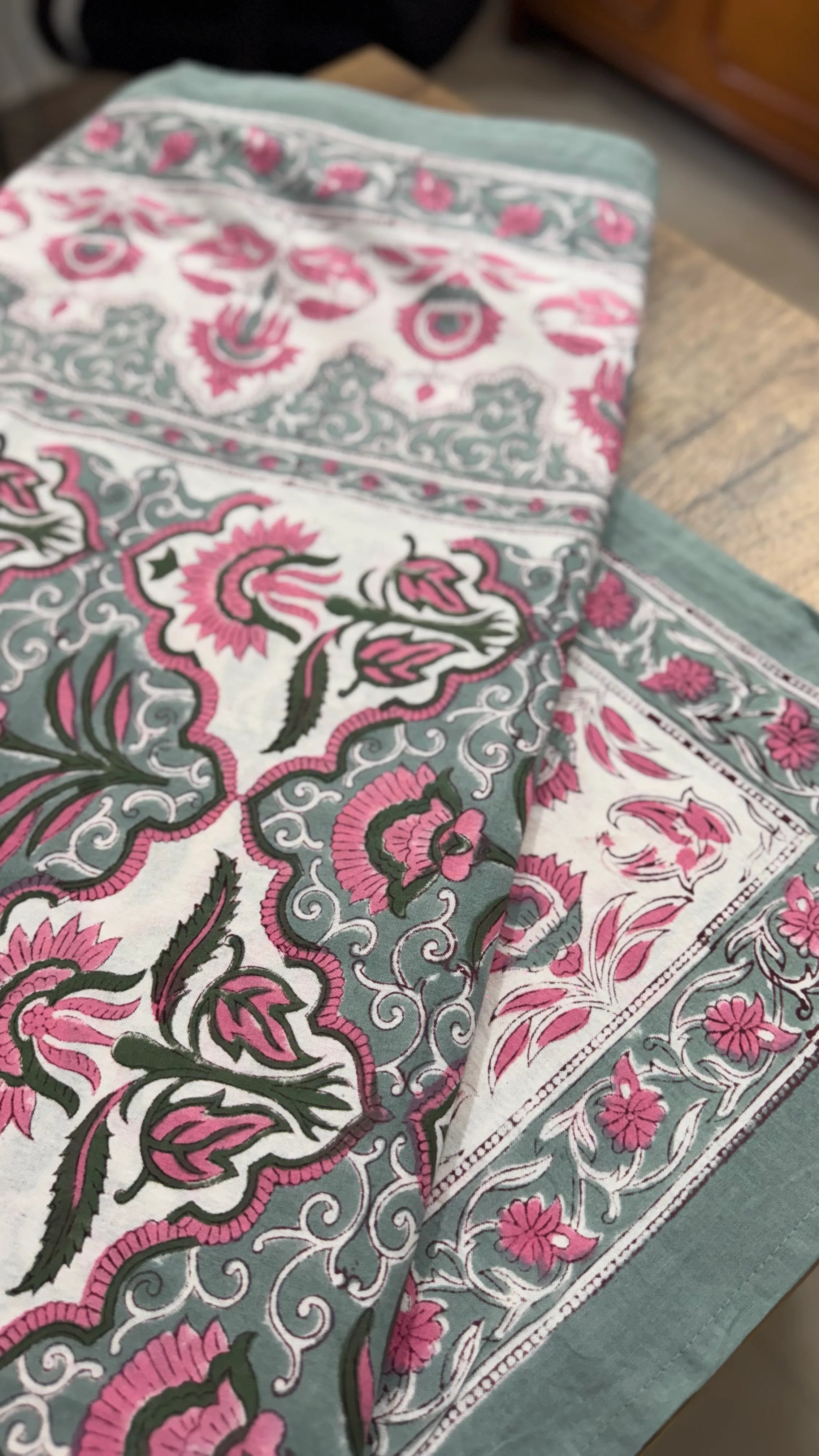 Pure Soft Cotton Bedsheet Set with Pillow Covers | Jaipuri Hand Block Floral,Queen/King Size Summer Bedspread | Boho Home Decor Luxury Gifts