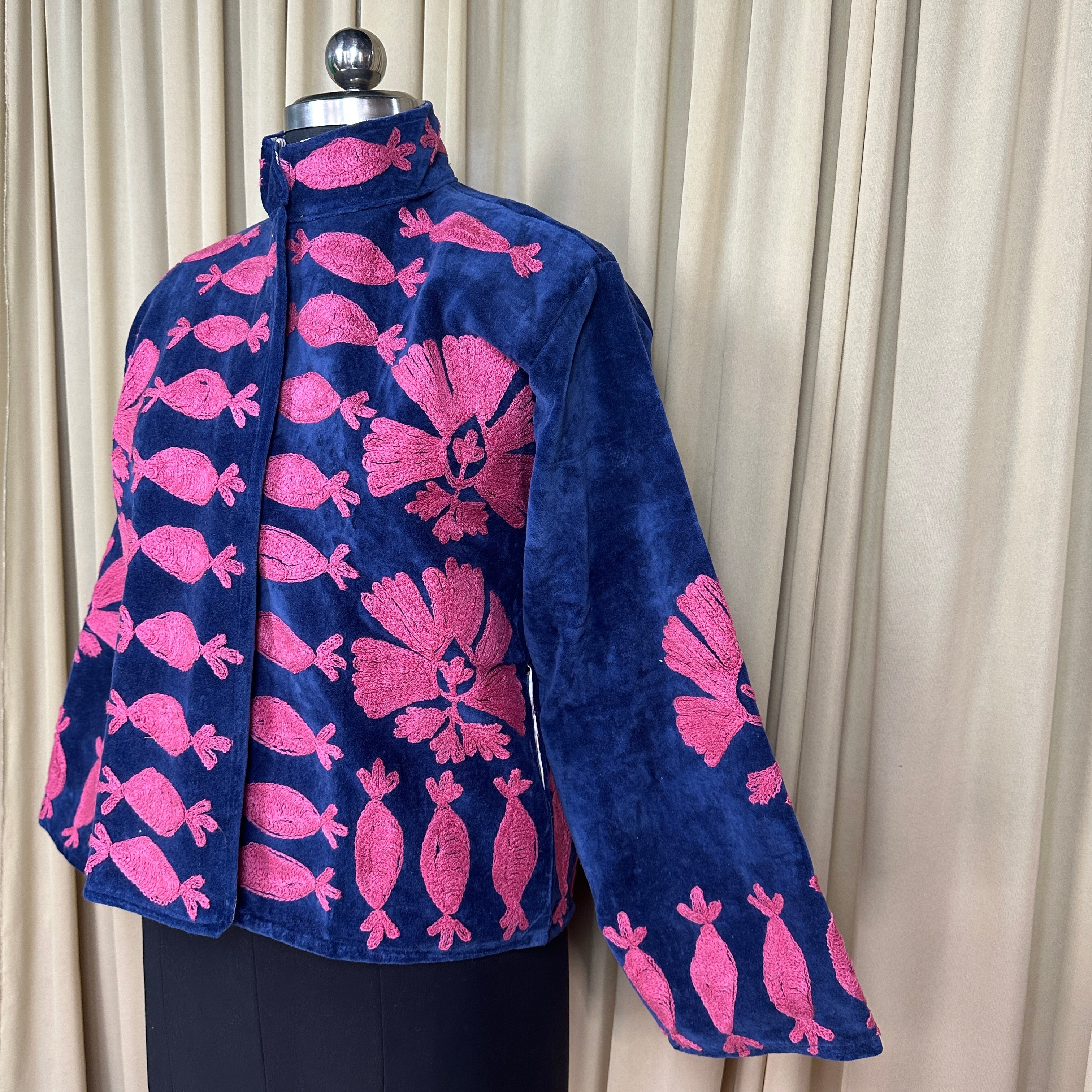 Boho Hand Embroidered Velvet Suzani Jacket, Blue Floral Open Front Coat Winter Wear Free Size Robe Retro Chic Free Size Robe Blazer for Her