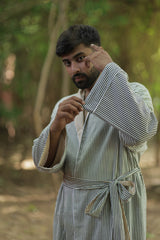 Men's Striped Cotton Kimono Robe, Long Lightweight Sleepwear with Pockets, One Size Soft Breathable Spa Beach Resort Cover Up Dressing Gown