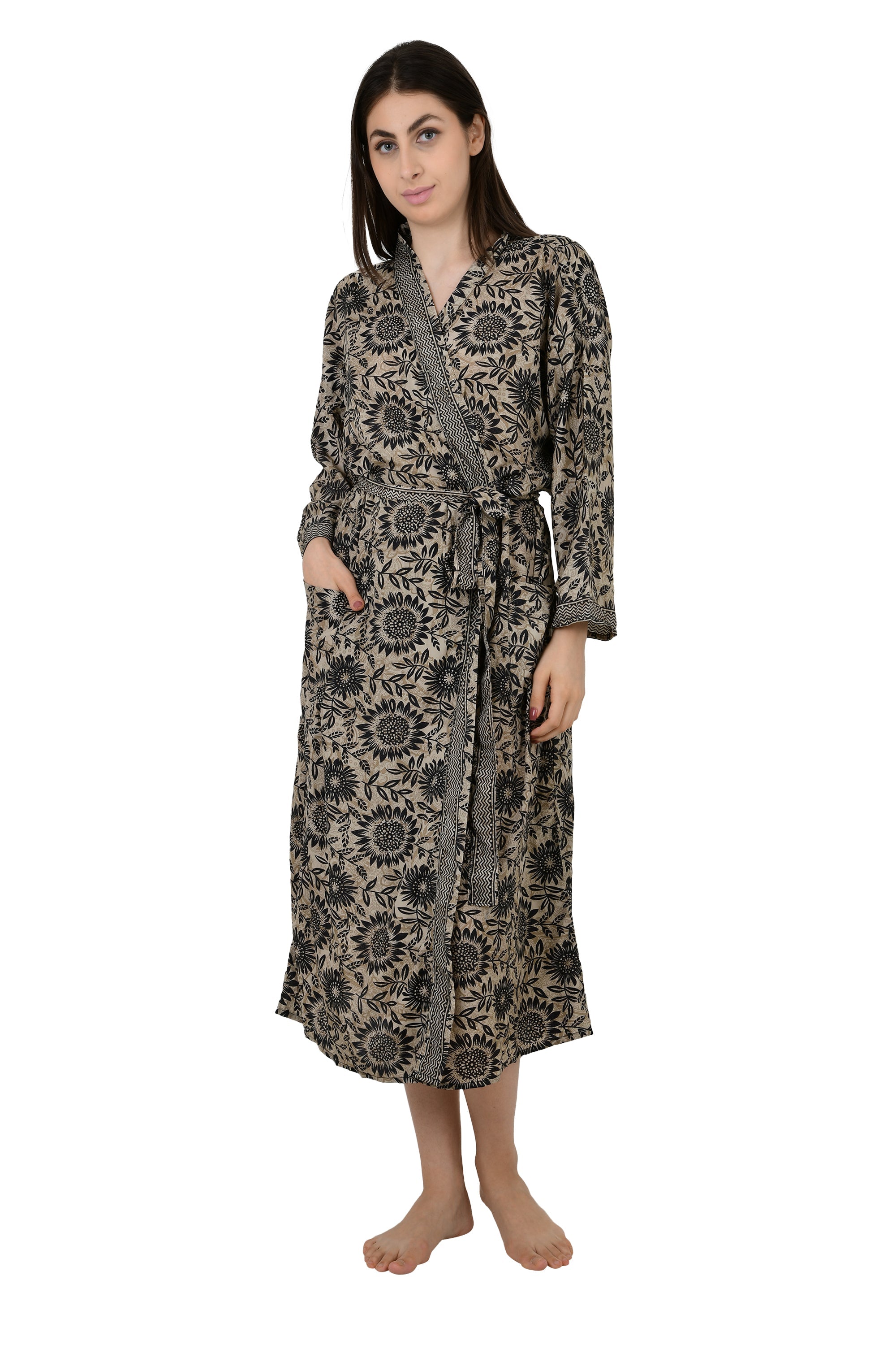 Floral Silk Blend Kimono Robe: Hand-Stitched Sari Fabric