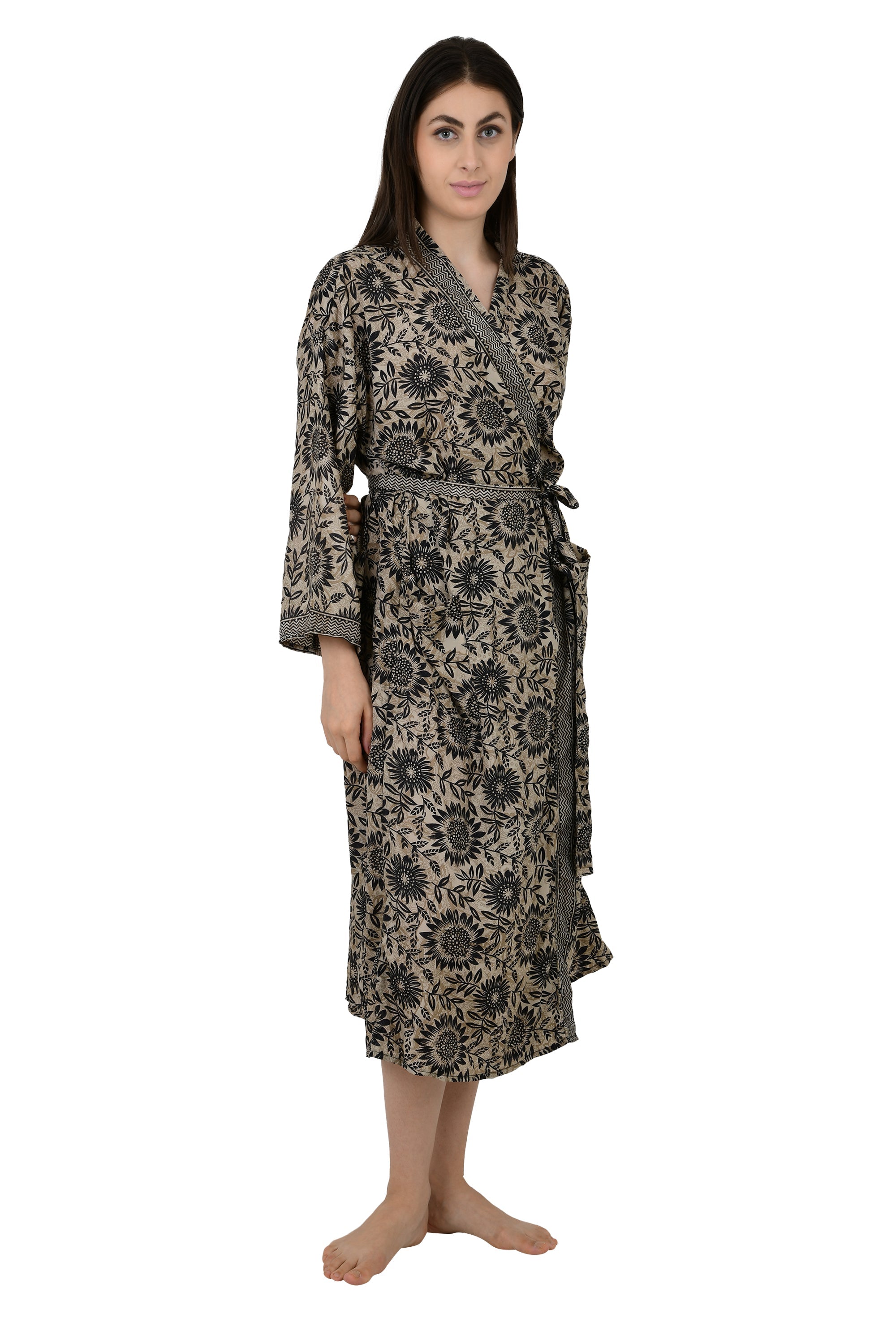 Floral Silk Blend Kimono Robe: Hand-Stitched Sari Fabric