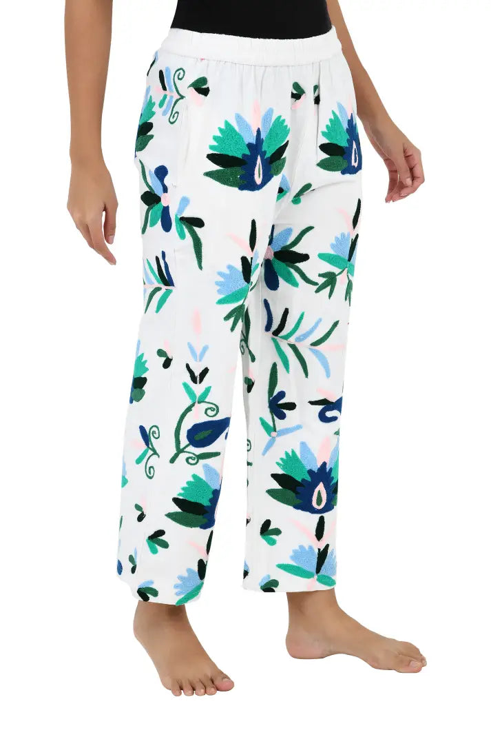 Boho Harem Pants Gift for Her – Handmade Embroidered Suzani Festival Pants, Boho Hippie Lounge Pajamas with Pockets, Unique Floral Yoga Pant