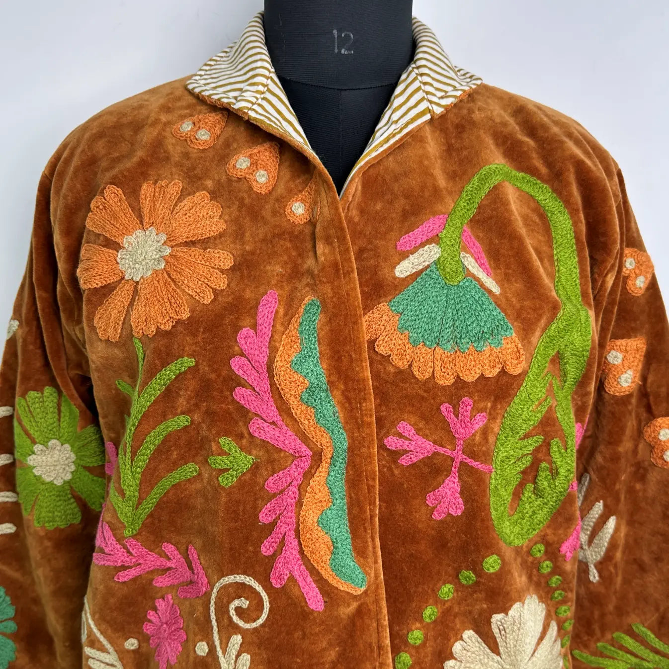 Boho Hand Embroidered Velvet Suzani Jacket, Brown Floral Open Front Coat Winter Wear Free Size Robe Retro Chic Free Size Robe Blazer for Her