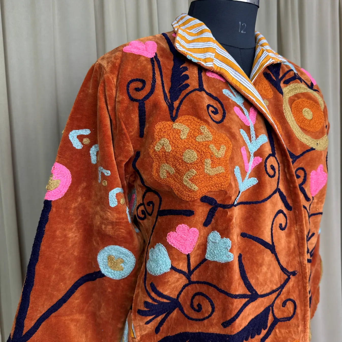 Boho Hand Embroidered Velvet Suzani Jacket, Brwon Floral Open Front Coat Winter Wear Free Size Robe Retro Chic Free Size Robe Blazer for Her