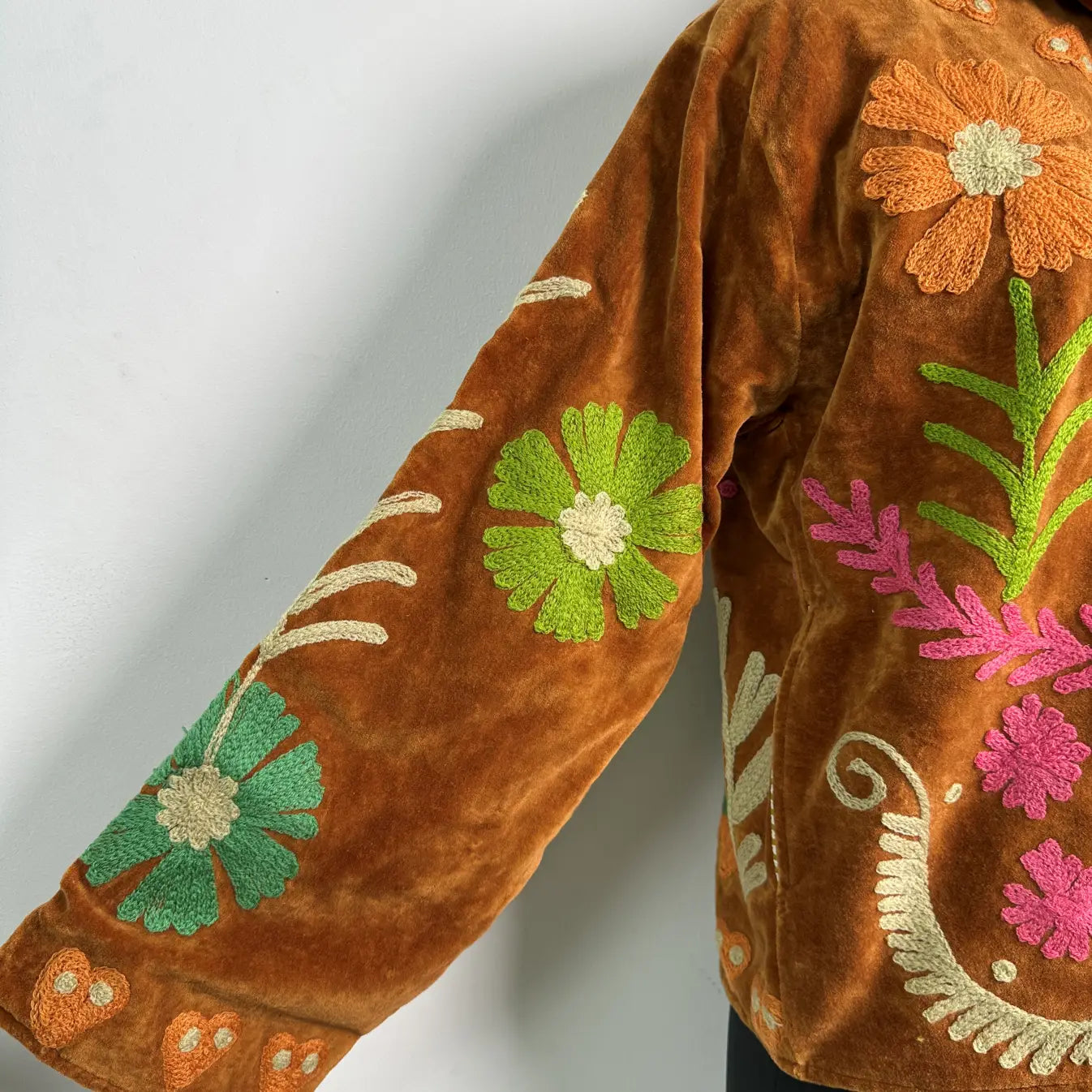Boho Hand Embroidered Velvet Suzani Jacket, Brown Floral Open Front Coat Winter Wear Free Size Robe Retro Chic Free Size Robe Blazer for Her