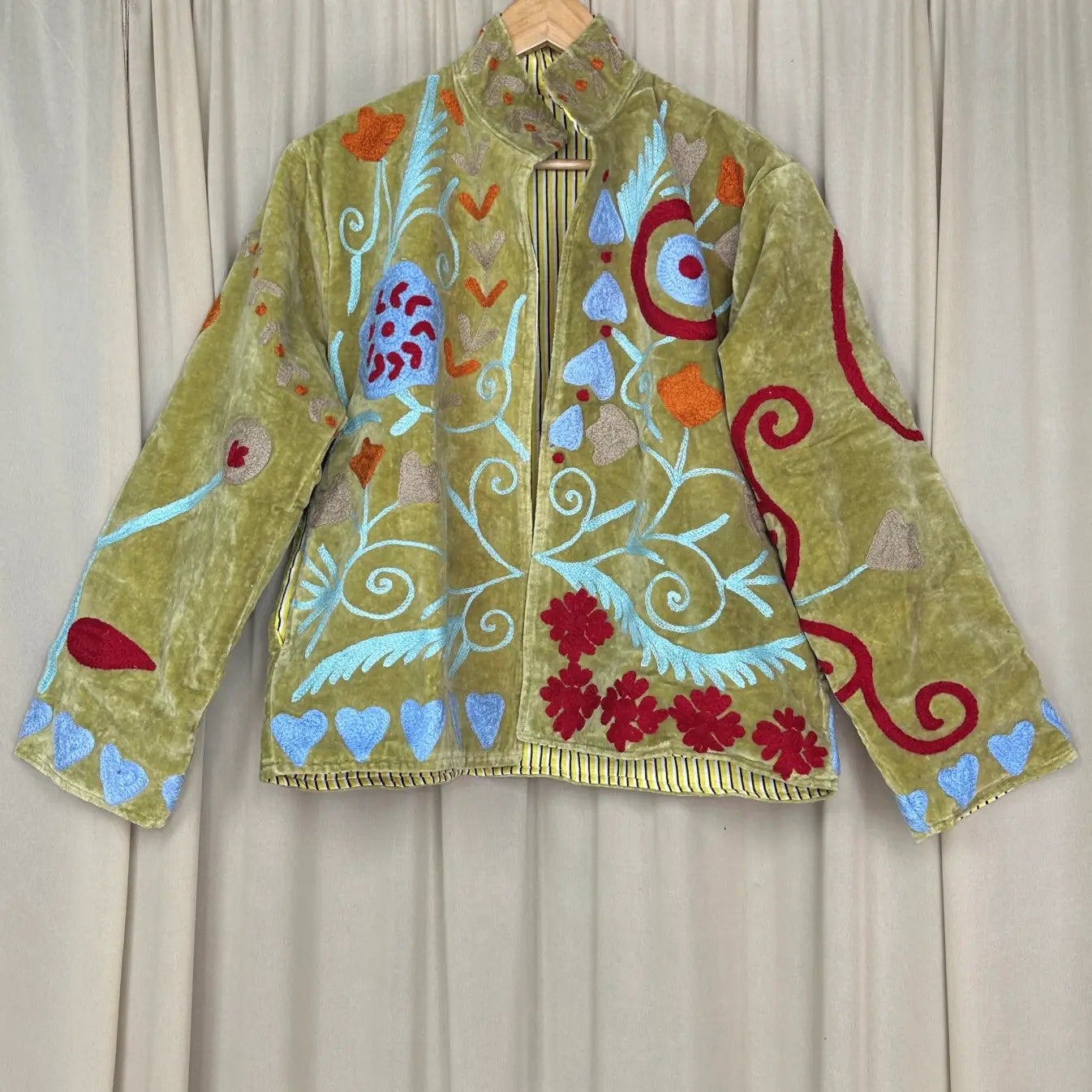 Boho Hand Embroidered Velvet Suzani Jacket, Green Floral Open Front Coat Winter Wear Free Size Robe Retro Chic Free Size Robe Blazer for Her