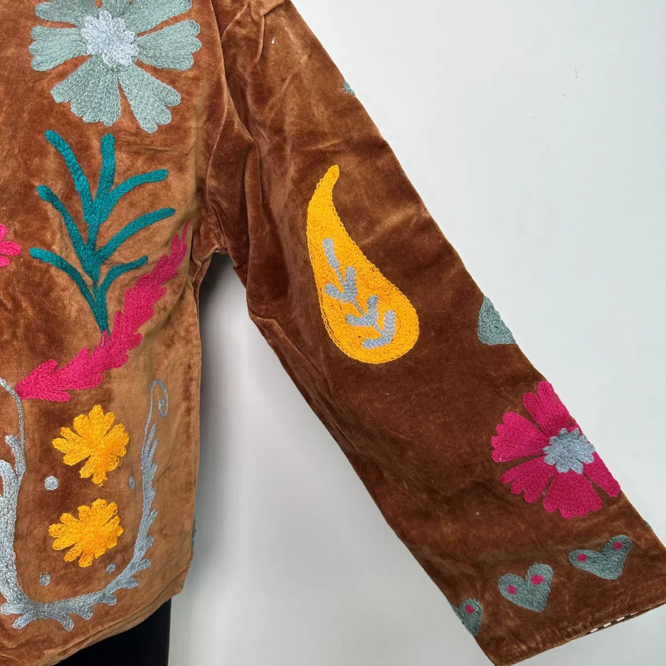 Boho Hand Embroidered Velvet Suzani Jacket, Brown Floral Open Front Coat Winter Wear Free Size Robe Retro Chic Free Size Robe Blazer for Her