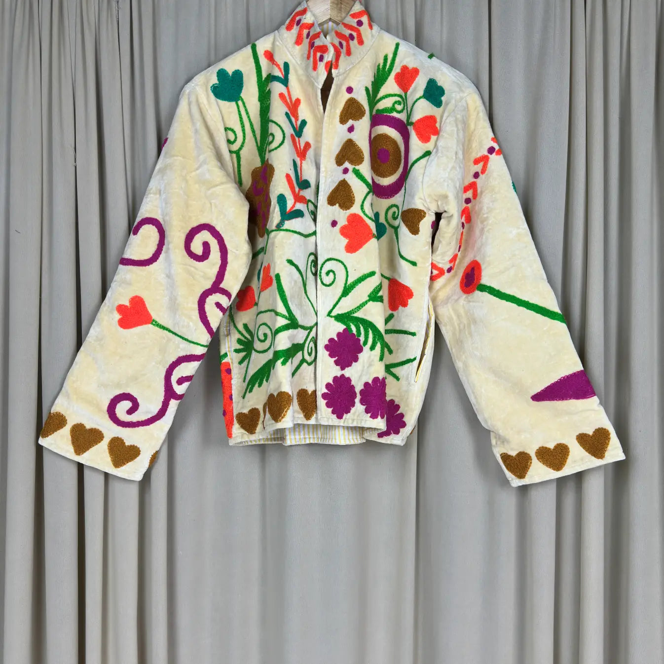Boho Hand Embroidered Velvet Suzani Jacket Yellow Floral Open Front Coat Winter Wear Free Size Robe Retro Chic Free Size Robe Blazer for Her