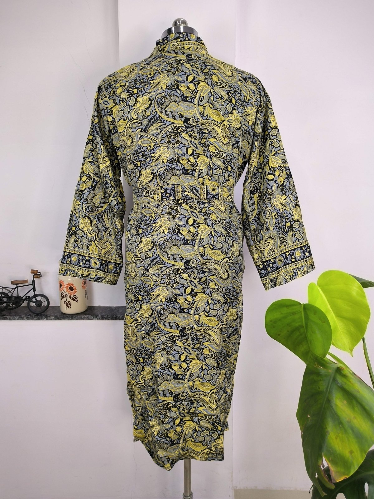 Boho Men's Soft Silk Kimono, Man Regal House Beach Robe, Persian King Paisley Elegant Blue Yellow Hues