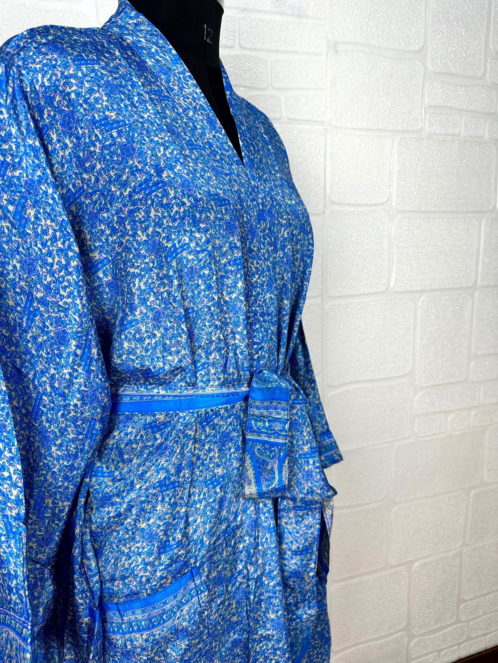 Recycle Boho House Robe Kimono Vintage Silk Sari Dressing Gown, Beach Coverup, Bridesmaid, Anniversary Gift Her | Floral Print
