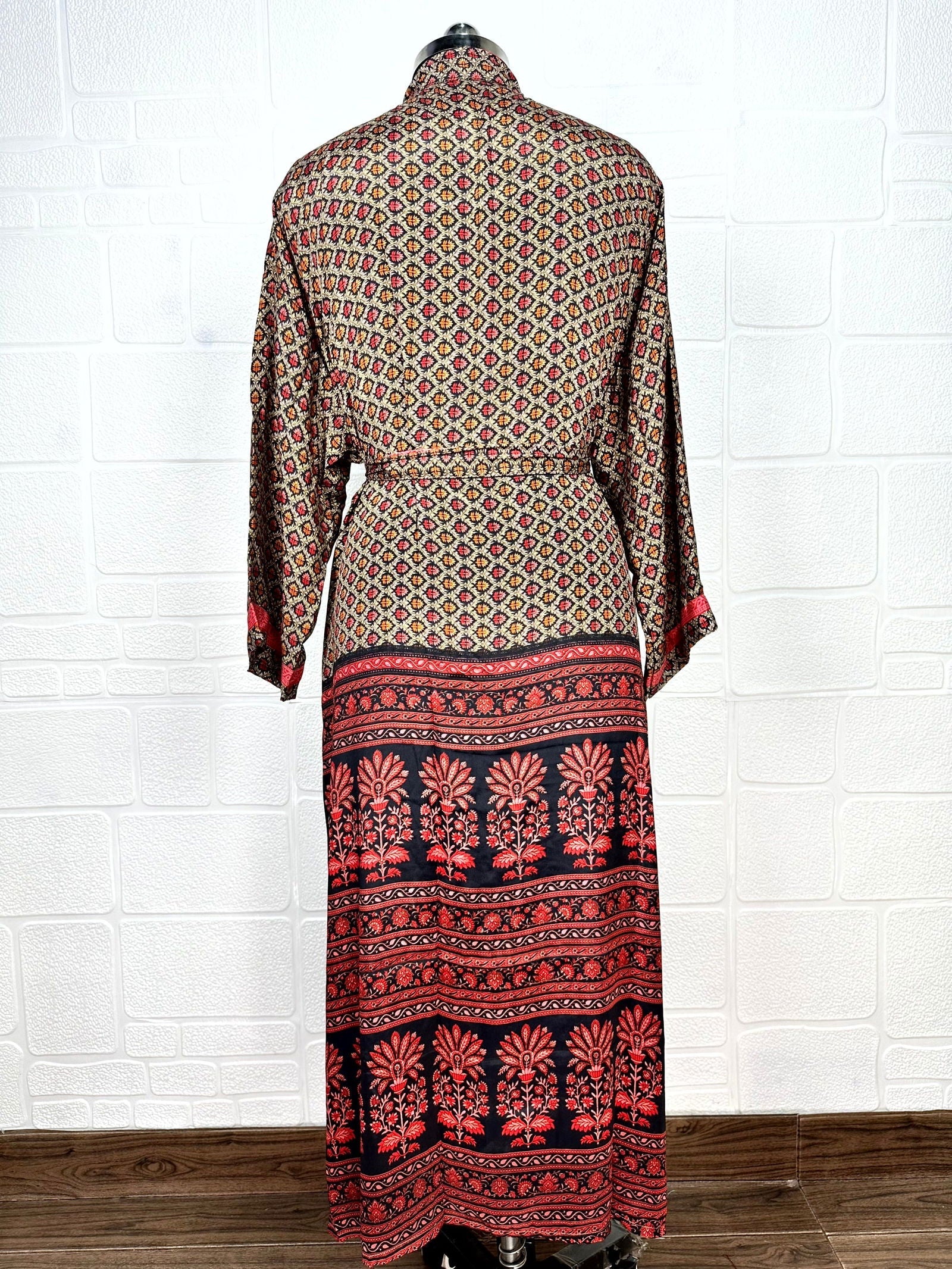 Recycle Boho House Robe Kimono Vintage Silk Sari Dressing Gown, Beach Coverup, Bridesmaid, Anniversary Gift Her | Floral Print