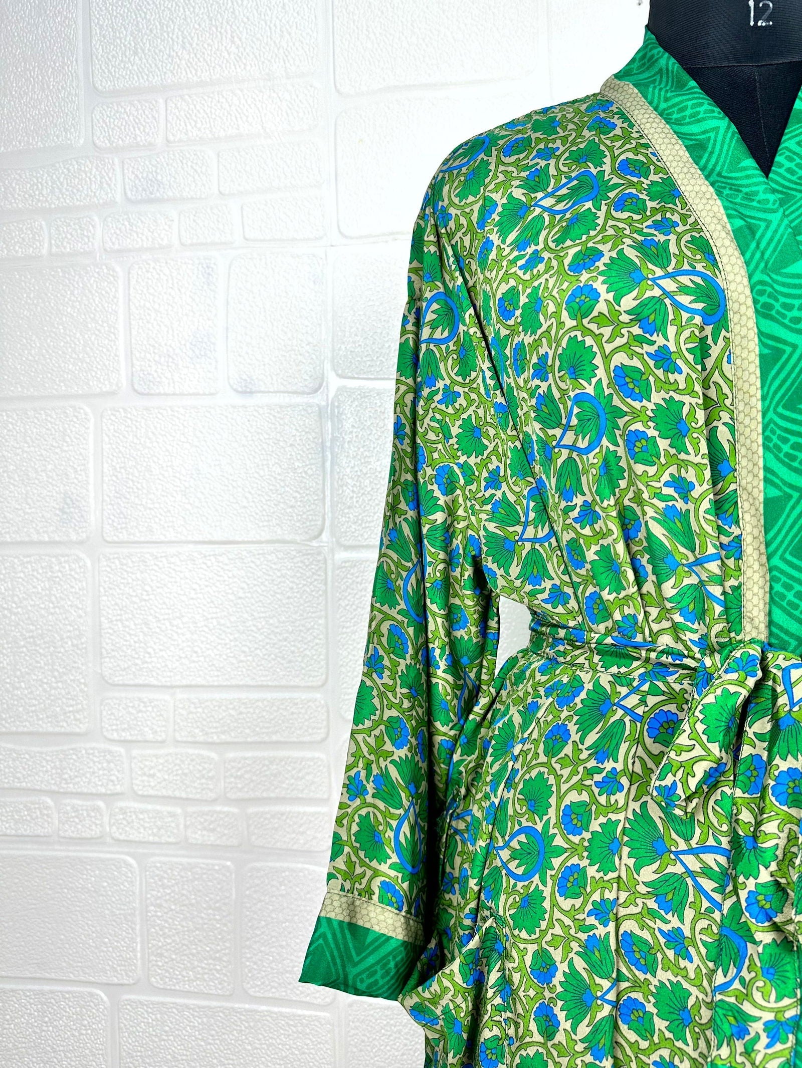 Recycle Boho House Robe Kimono Vintage Silk Sari Dressing Gown, Beach Coverup, Bridesmaid, Anniversary Gift Her | Floral Print