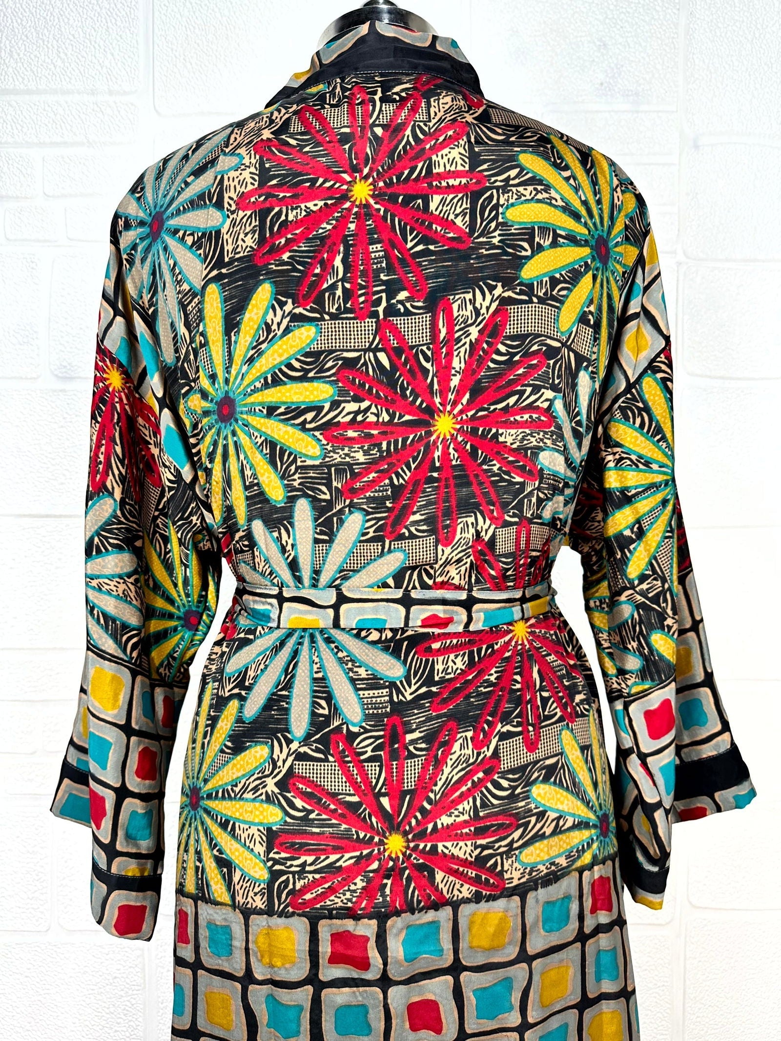 Recycle Boho House Robe Kimono Vintage Silk Sari Dressing Gown, Beach Coverup, Bridesmaid, Anniversary Gift Her | Floral Print