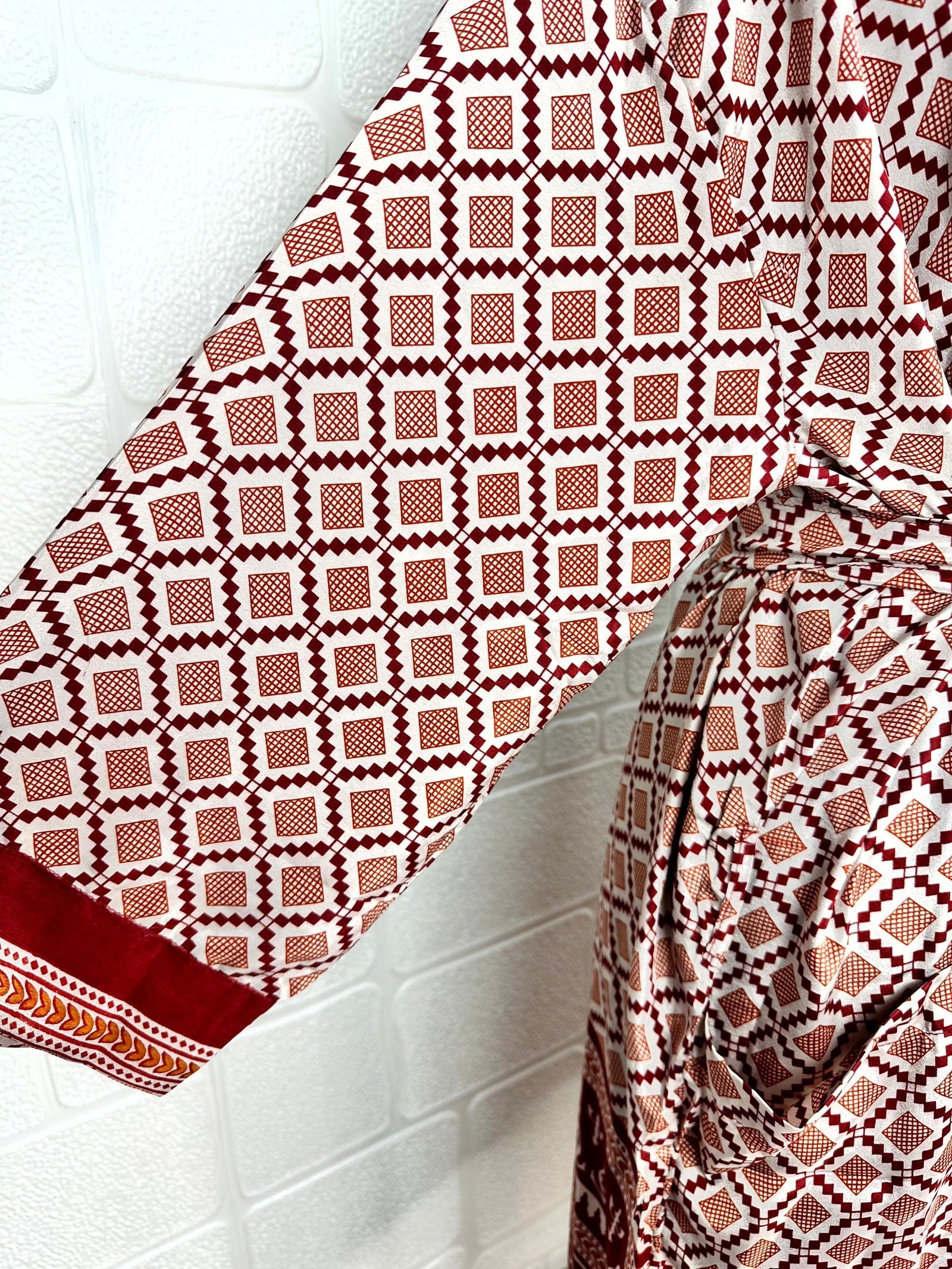 Recycle Boho House Robe Kimono Vintage Silk Sari Dressing Gown, Beach Coverup, Bridesmaid, Anniversary Gift Her | Geometric Print White Red