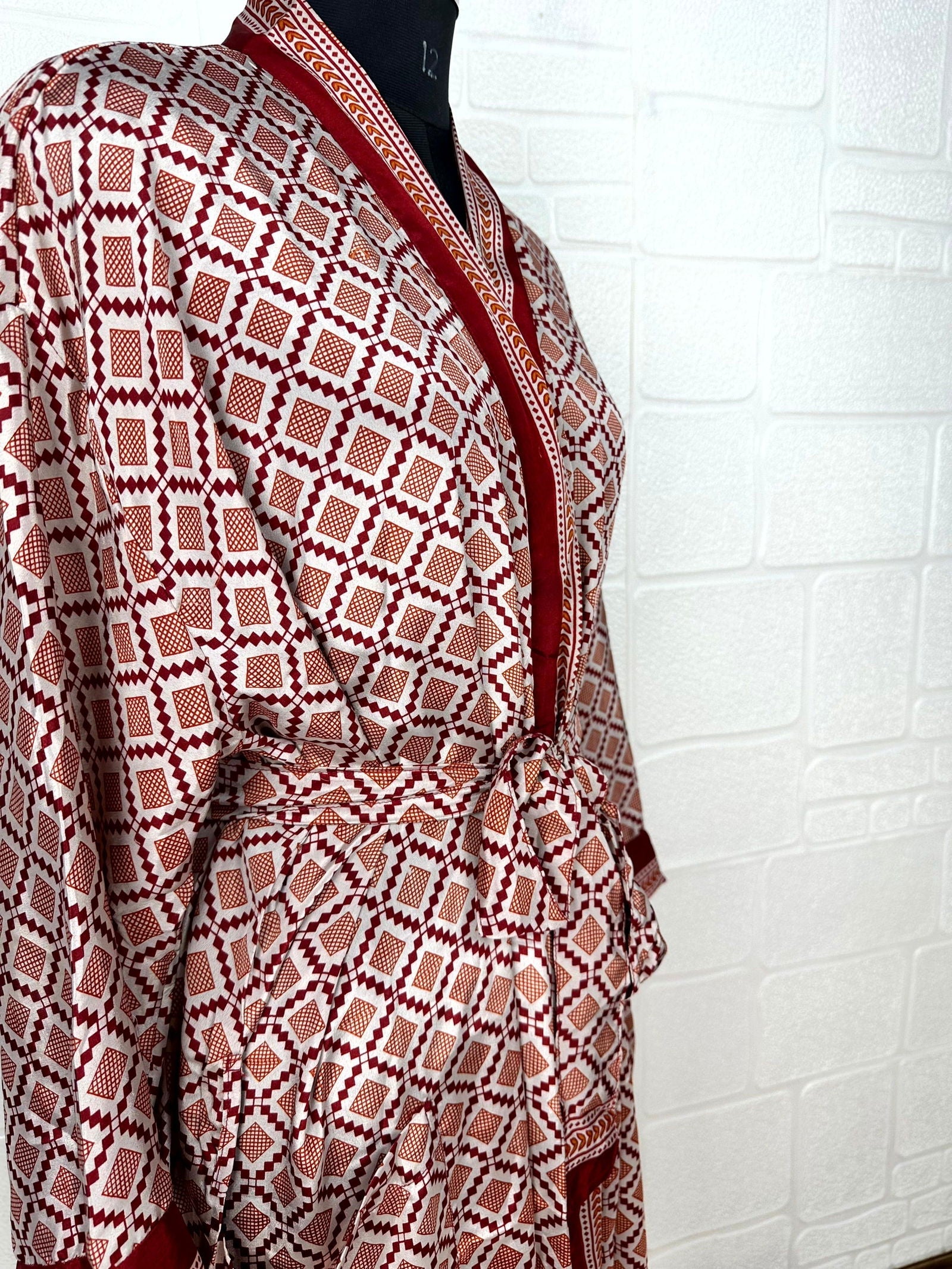 Recycle Boho House Robe Kimono Vintage Silk Sari Dressing Gown, Beach Coverup, Bridesmaid, Anniversary Gift Her | Geometric Print White Red