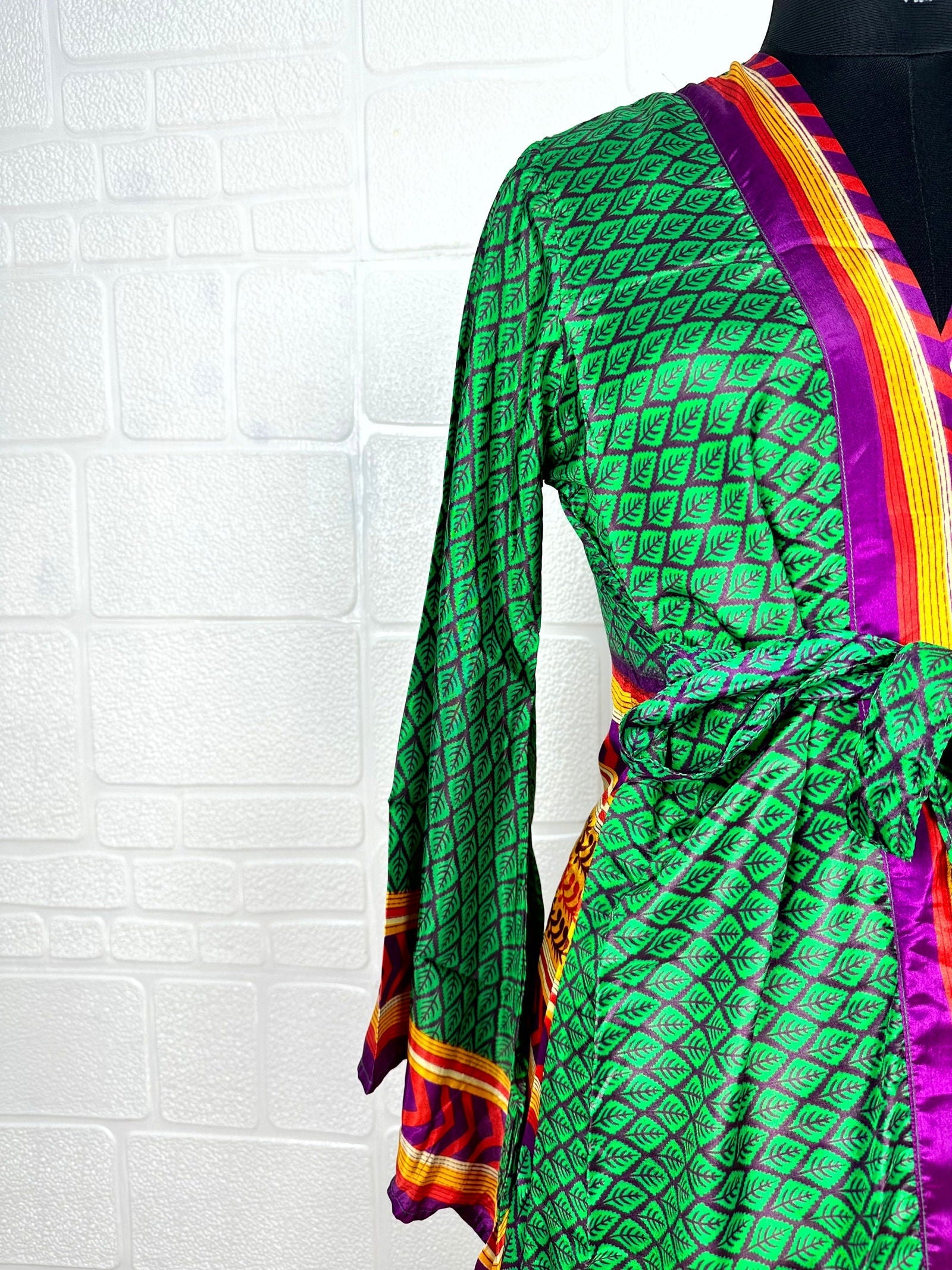 Recycle Boho House Robe Kimono Vintage Silk Sari Dressing Gown, Beach Coverup, Bridesmaid, Anniversary Gift Her | Leaf Print