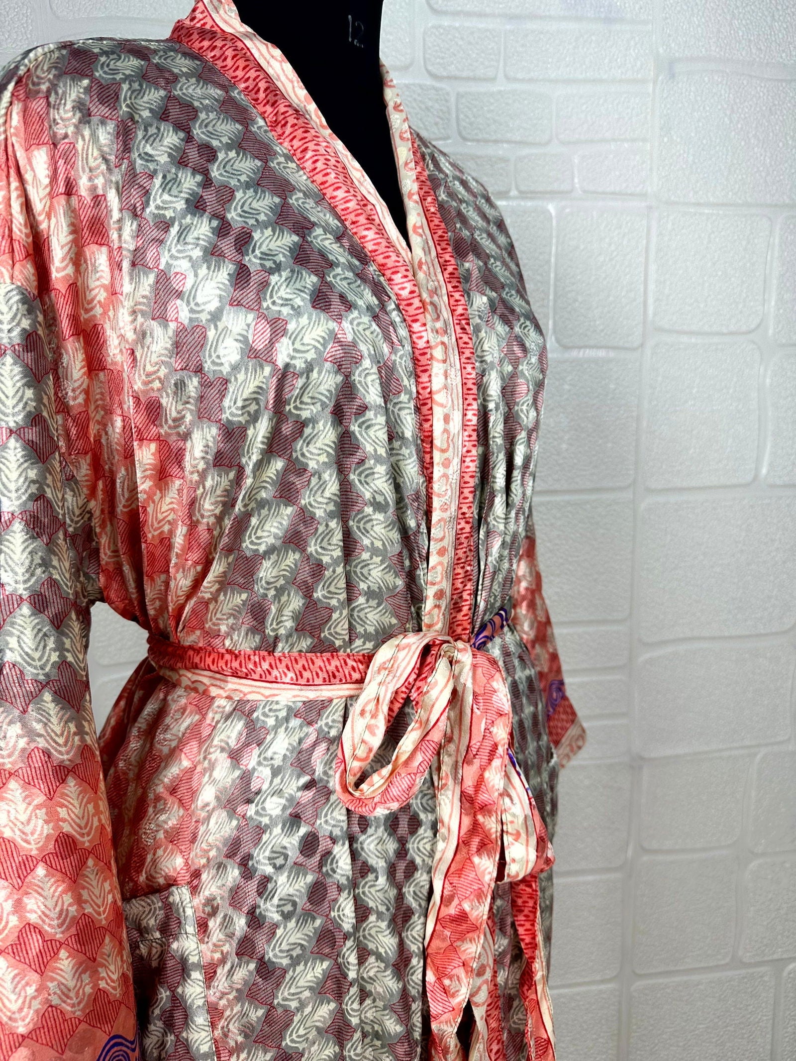 Recycle Boho House Robe Kimono Vintage Silk Sari Dressing Gown, Beach Coverup, Bridesmaid, Anniversary Gift Her | Leaf Print Grey Red
